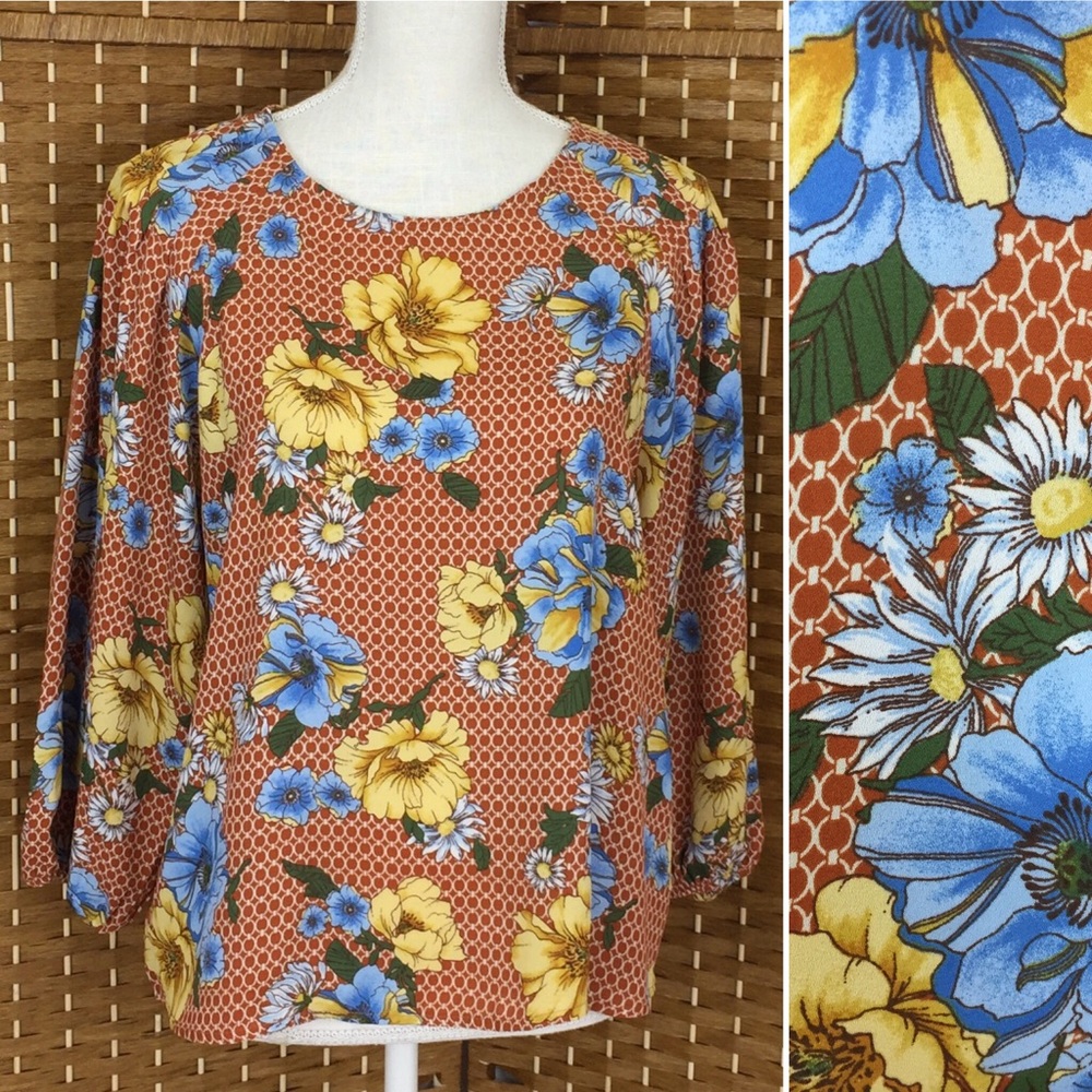 Forever 21 Floral Contemporary Blouse Sz L